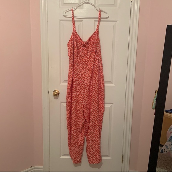 NWT Old Navy Tie Front Jumpsuit - Picture 4 of 5